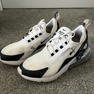 NIKE Air270 Women’s 9.5 White/ Black Floral